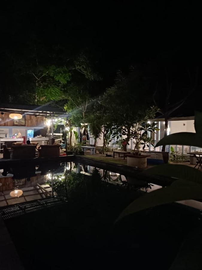 Silversky Bungalows Gili Trawangan Exterior photo